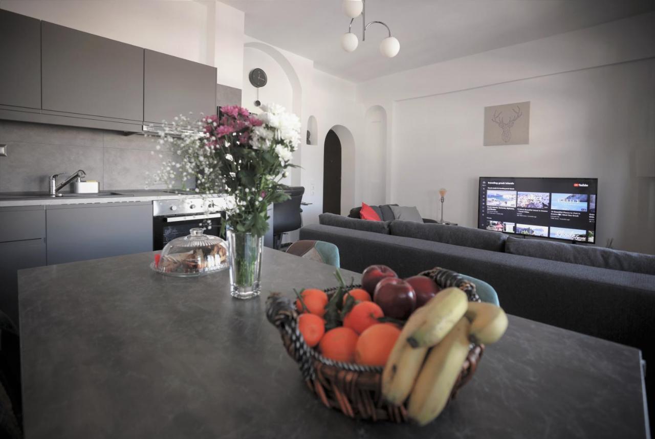 Modern 2 Bedroom Apartment Next To Metro - Marousi Athen Eksteriør billede