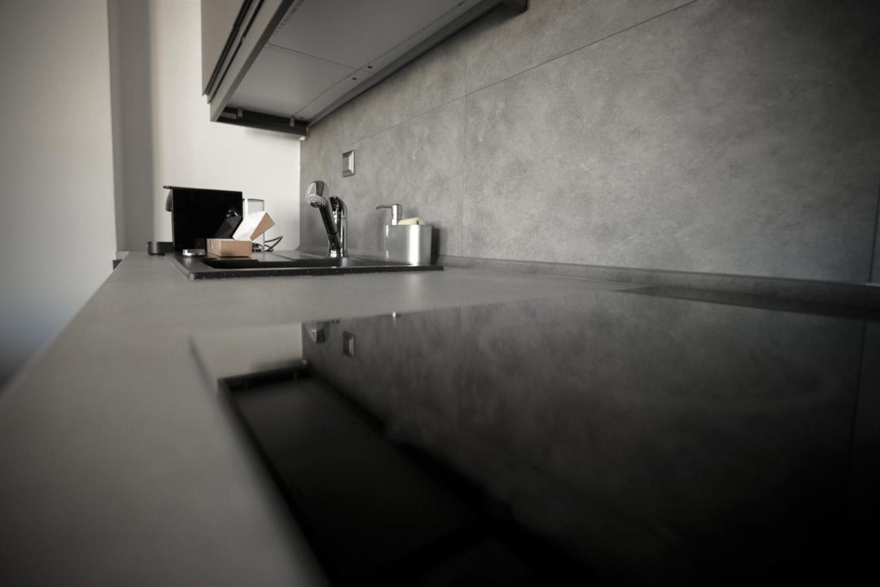 Modern 2 Bedroom Apartment Next To Metro - Marousi Athen Eksteriør billede